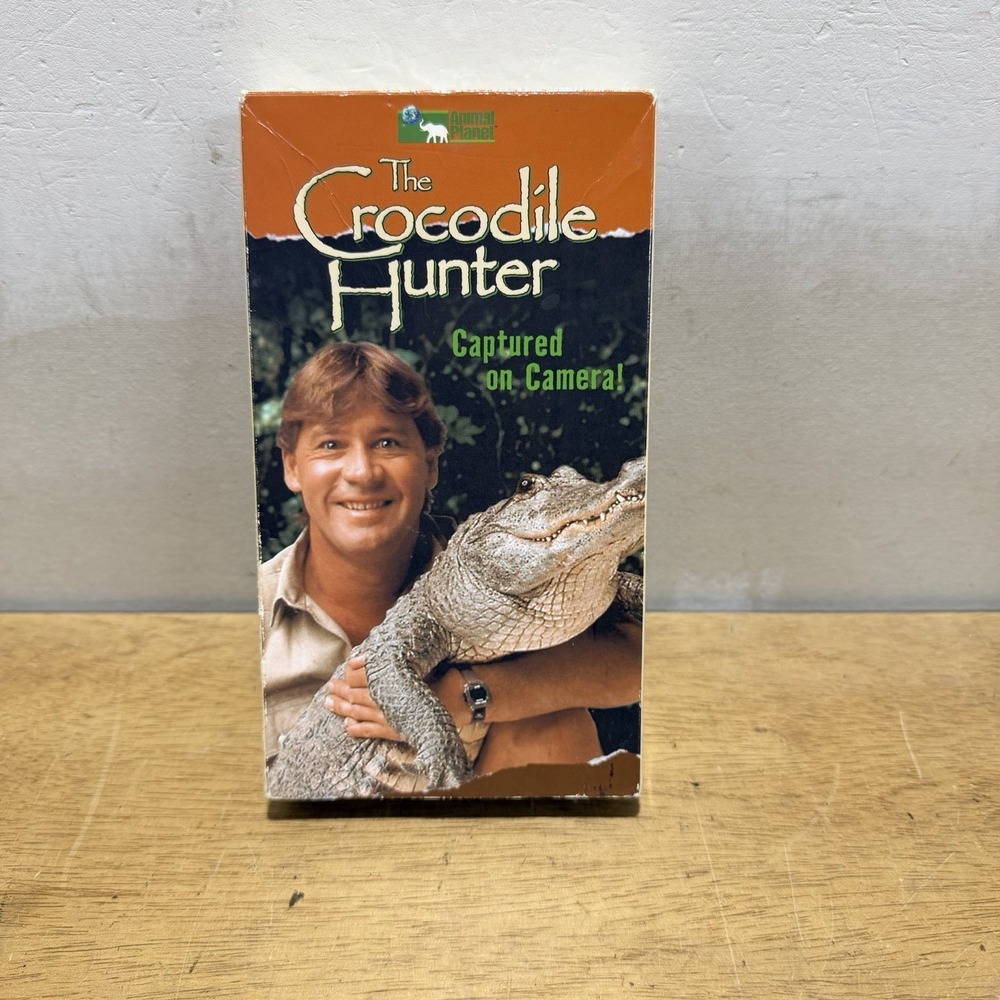The Crocodile Hunter Captured On Camera VHS 2002 Steve Irwin Animal Planet Brach